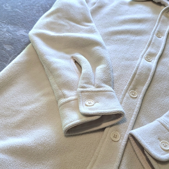 Aritzia TNA Fleece Button Down (Size S) - Picture 2 of 7